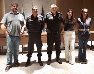 EmFoco202204CabinePessoas